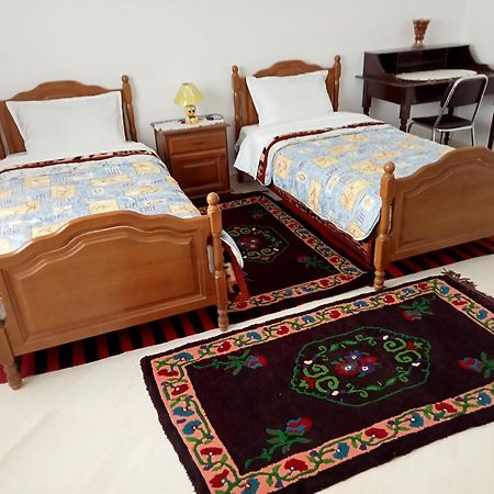 Bed and Breakfast Chez Mme Jaouida Kairouan Exterior foto